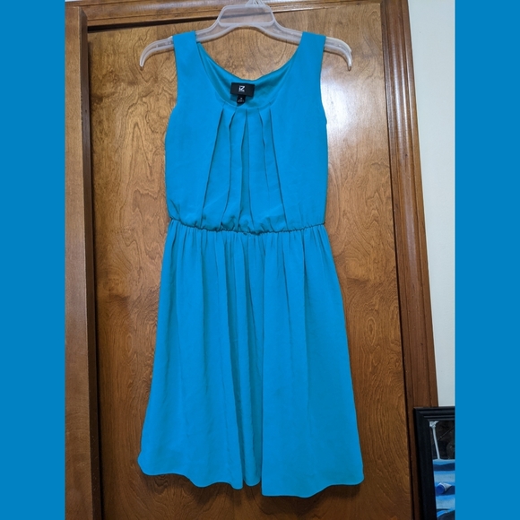 Iz Byer Dresses & Skirts - Chiffon Sleeveless Blue Flowy Short Summer Dress Tank